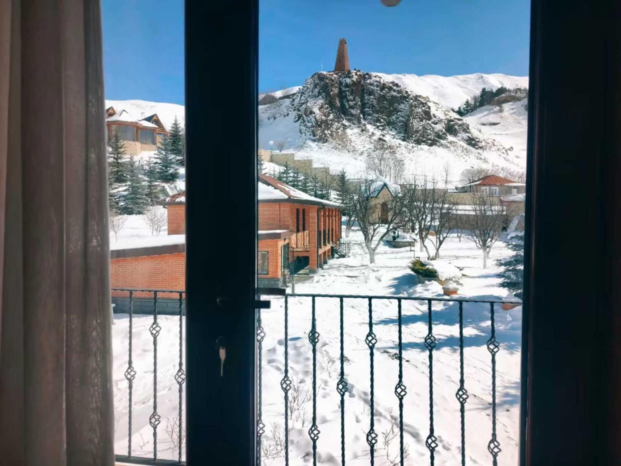 Vardisubani Villa Kasbegi Buitenkant foto