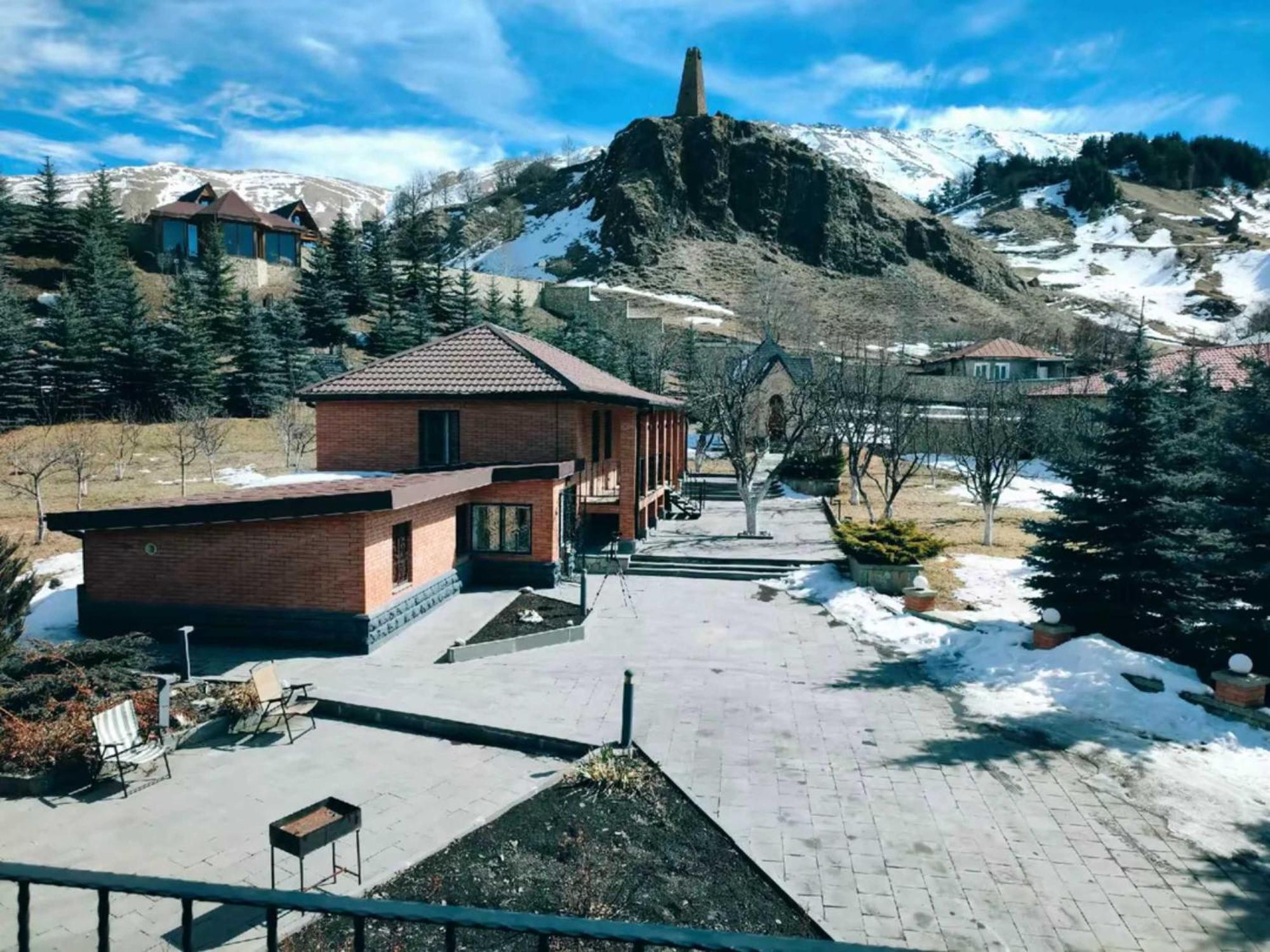 Vardisubani Villa Kasbegi Buitenkant foto