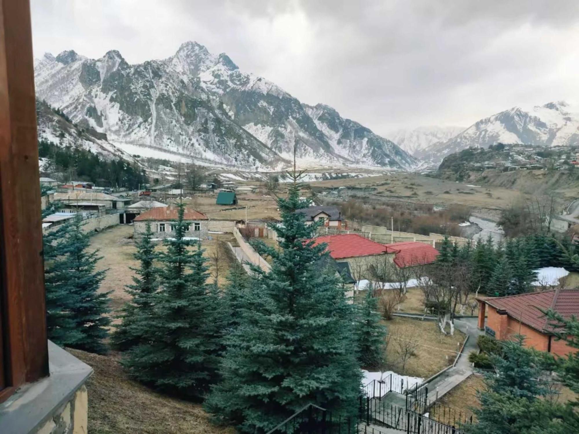 Vardisubani Villa Kasbegi Buitenkant foto