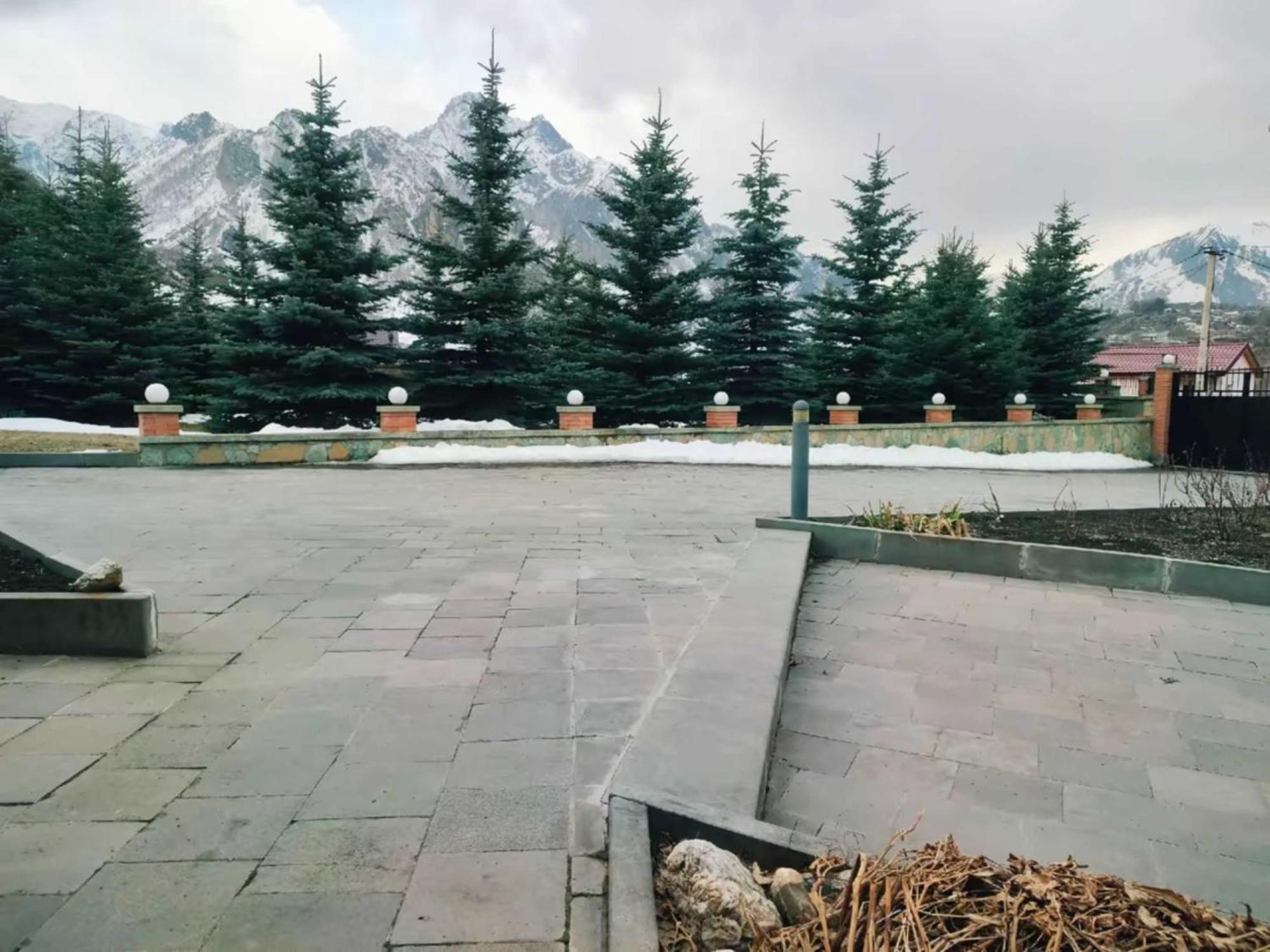 Vardisubani Villa Kasbegi Buitenkant foto