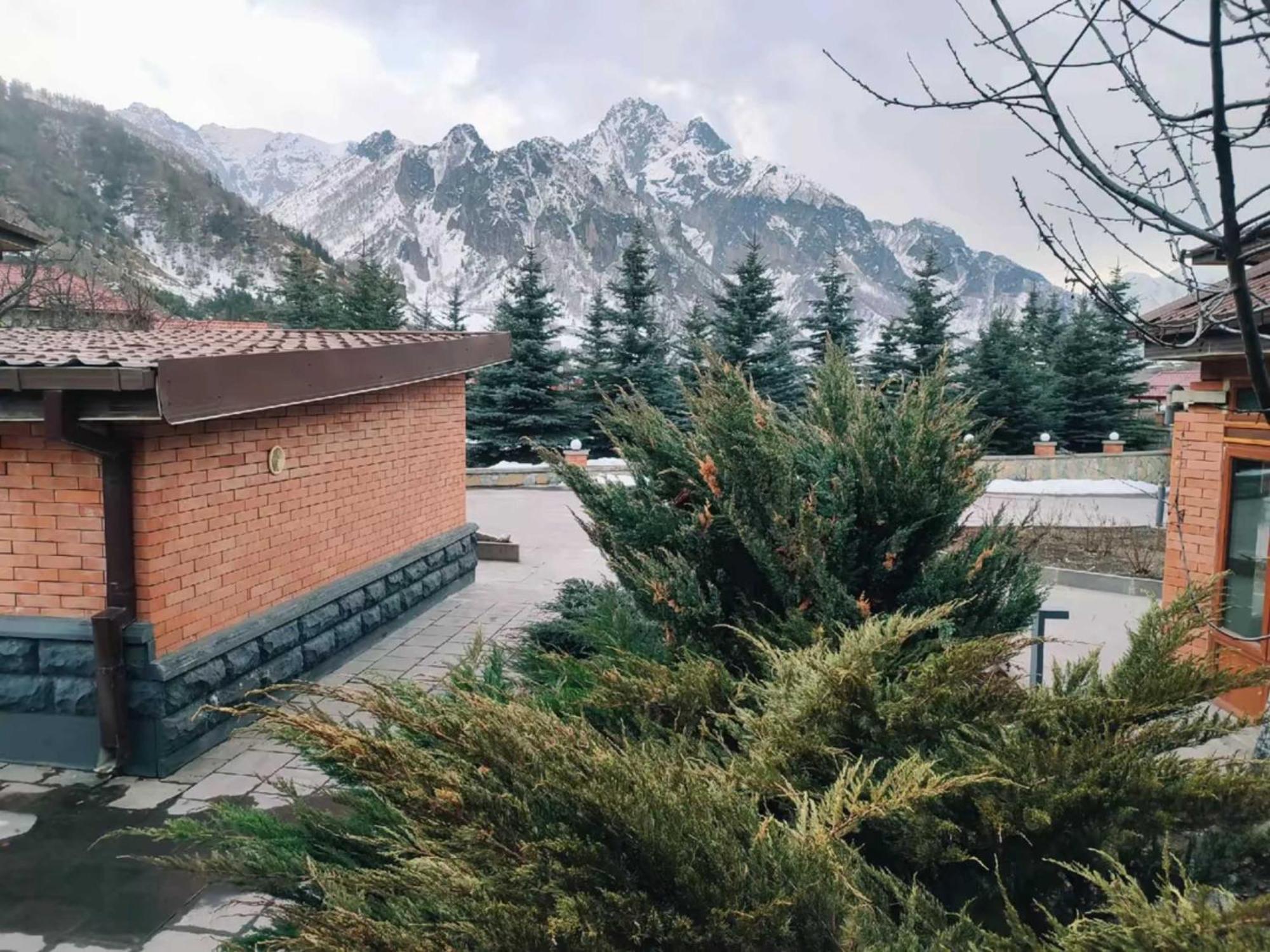Vardisubani Villa Kasbegi Buitenkant foto