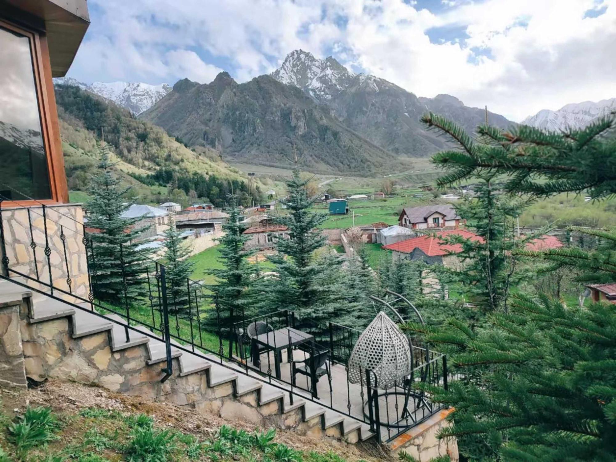 Vardisubani Villa Kasbegi Buitenkant foto